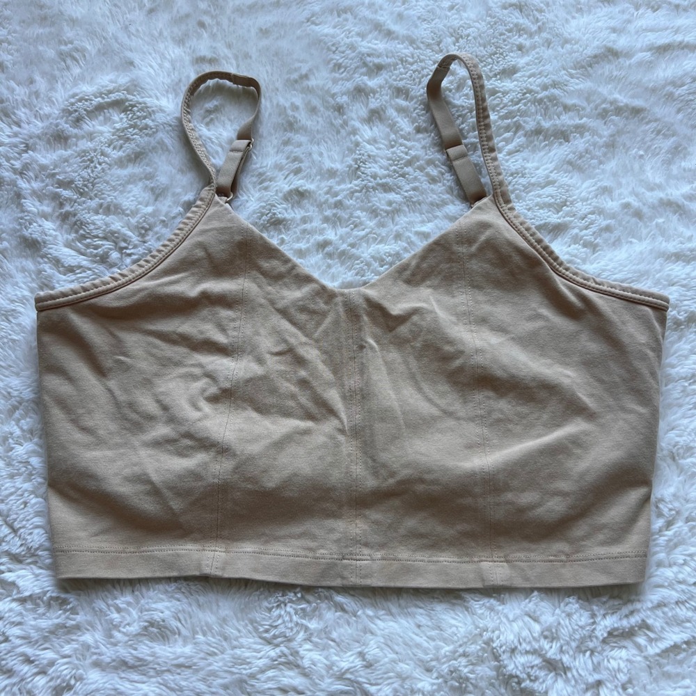 OFFLINE by Aerie OG Original Recharge Sports Bra Tan Nude V-Neck Large NWOT Soft